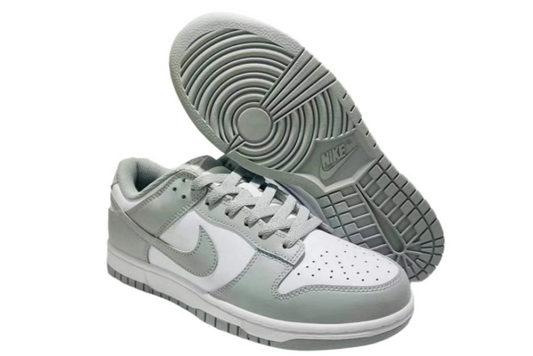 SB Dunks